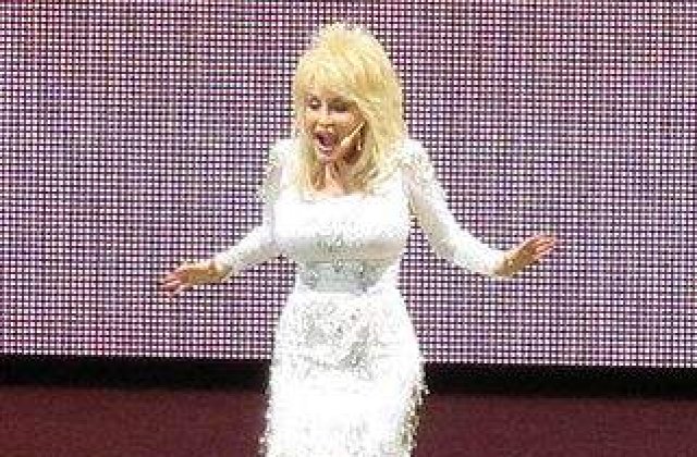 Dolly Parton a primit un copil de la un fan