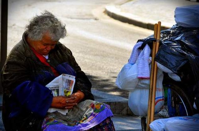 Medecins du Monde: Situatia romilor din Franta, tot mai proasta
