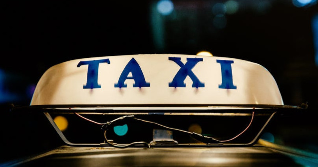 Atac cu sabia intr-un cartier din Ilfov