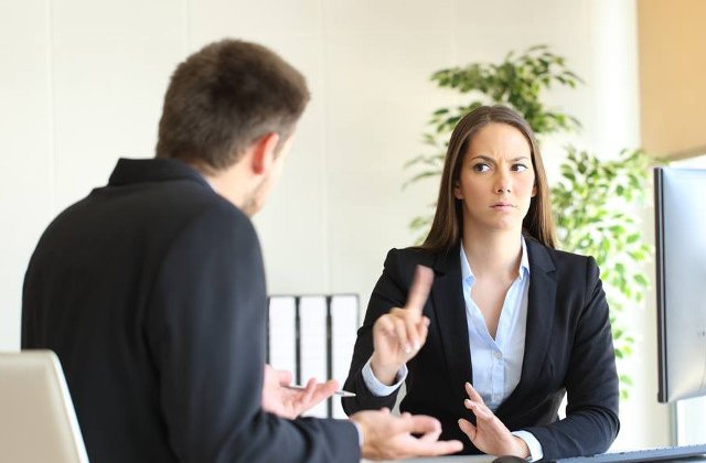 7 situatii in care poti spune "NU" fara sa te simti stanjenit (+cum sa refuzi politicos)