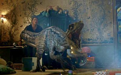 Trailerul final pentru...