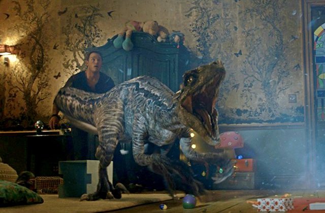 Trailerul final pentru continuarea Jurassic World: dinozaurii vor lua cu asalt marele ecran / VIDEO