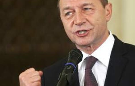 Iesirea din criza, mai importanta decat popularitatea lui Basescu