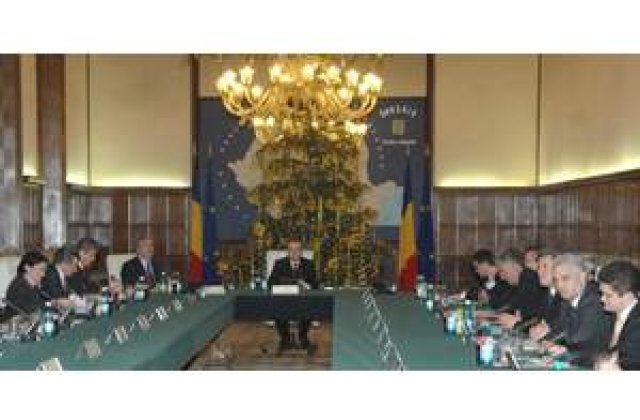 Ministrii au o noua intalnire informala pe tema bugetului pe 2009