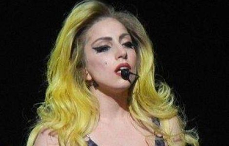 Gaga: "Nu omorati superstarul"