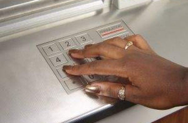 Ce parere au romanii despre sistemul bancar?