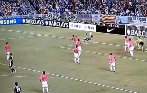  Video  Facut KO de propria "foarfeca"