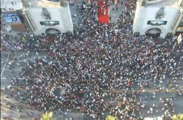[VIDEO] Haos pe strazile din Los Angeles, din cauza unui film