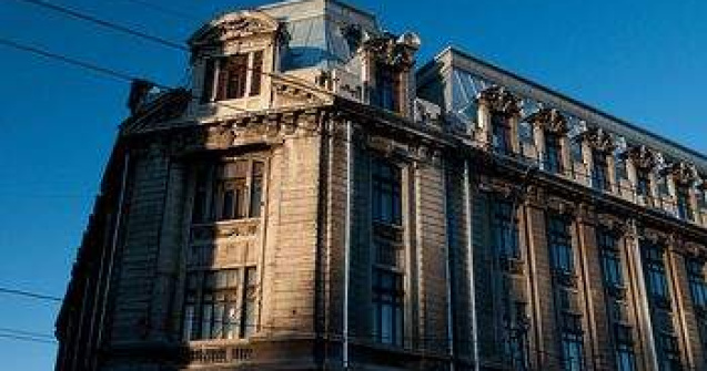 Doar 12 universitati ar putea primi dreptul de a organiza doctorat