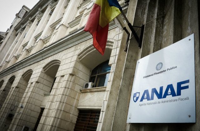 O fetita de 6 ani din Iasi, somata de ANAF sa-si plateasca o datorie