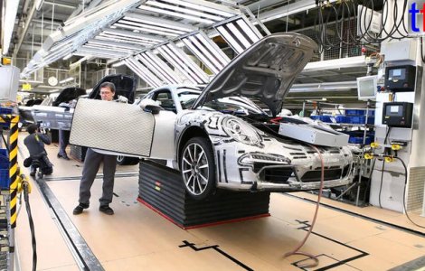 Seful motoarelor Porsche, arestat in Germania: oficialul este acuzat de implicarea in scandalul Dieselgate