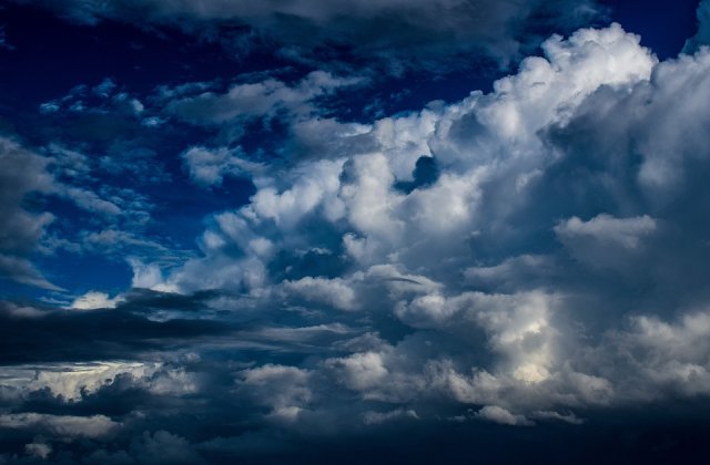 Cod galben de furtuna pentru Capitala, pana la ora 19:00