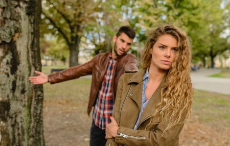 De ce au femeile cu 5 ore mai putin timp liber decat barbatii