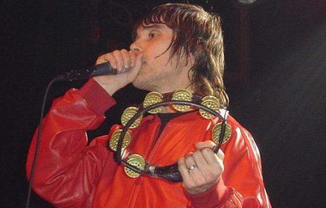  Video  Ian Brown concerteaza in premiera in Romania