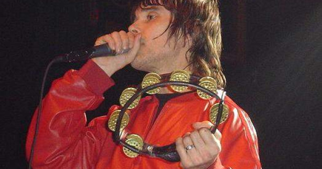  Video  Ian Brown concerteaza in premiera in Romania