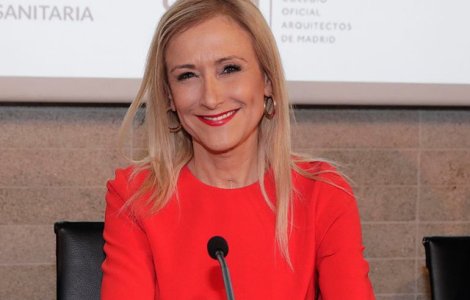 Sefa regiunii Madrid si-a dat demisia dupa ce a aparut o inregistrare ce ar arata-o cand fura o crema cosmetica / VIDEO