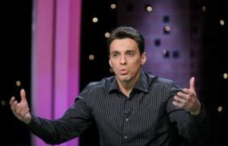 Cel mai sexy star tv este Mircea Badea