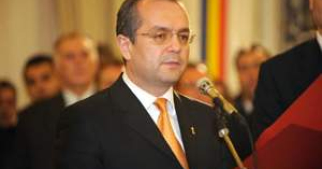 Boc: Guvernantii trebuie sa fie garantia ca romanii o pot duce bine si in 2009