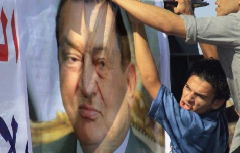 Procesul lui Mubarak amanat pentru 2 saptamani