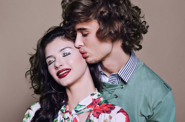 10 moduri in care partenerii demonstreaza ca viata in cuplu nu e deloc plictisitoare