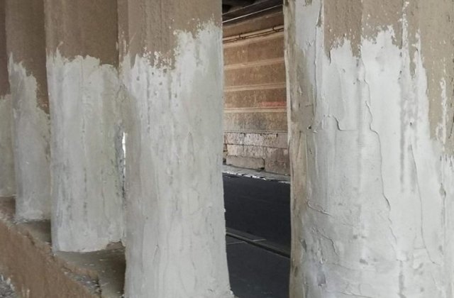 USR publica imagini cu stalpii de sustinere ai Podului Constanta acoperiti cu ipsos/ FOTO