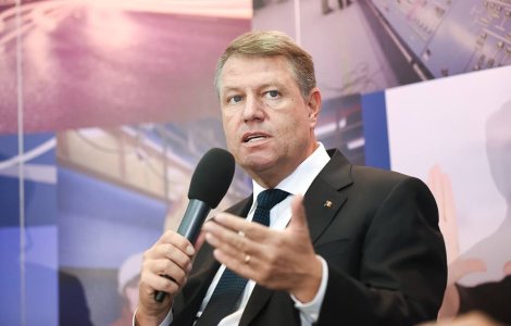 Klaus Iohannis retrimite la CCR legile Justitiei si sesizeaza Comisia de la Venetia