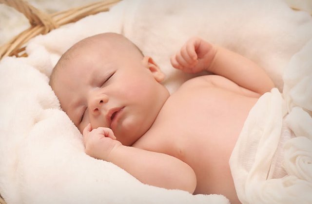 Cuplurile infertile din Bucuresti vor primi un sprijin financiar de 13.800 de lei de la primarie