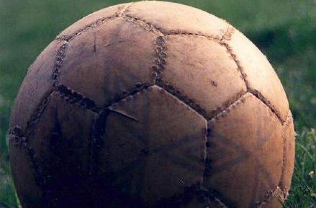 In loc sa jucam cu Argentina lui Messi, ne "fortam" cu San Marino