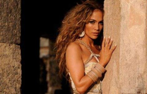 Cum arata Jennifer Lopez nemachiata?