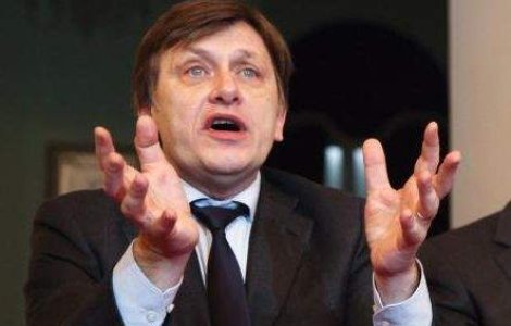 PNL si PDL se vor alia doar dupa caderea lui Antonescu