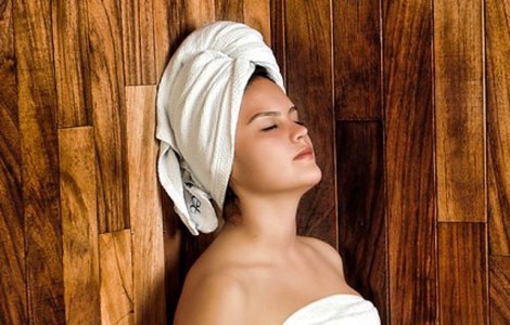 Studiu: Mersul regulat la sauna reduce riscul de infarct