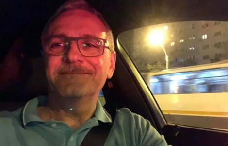 Liviu Dragnea sustine ca masina cu care a fost la mare este a fiului sau