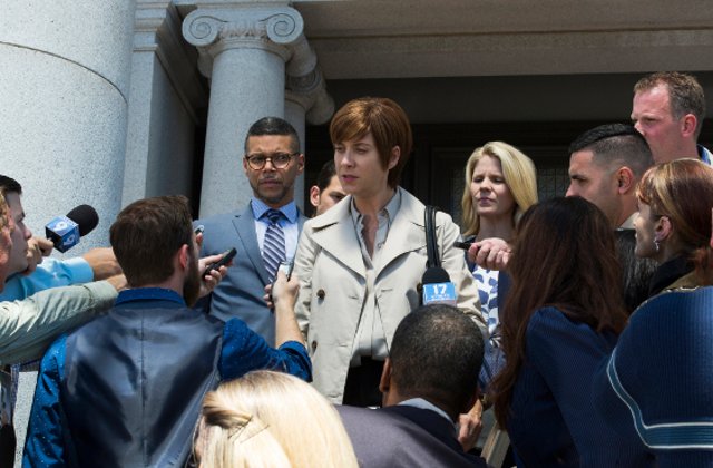 Netflix lanseaza primele imagini pentru sezonul 2 din "13 Reasons Why"