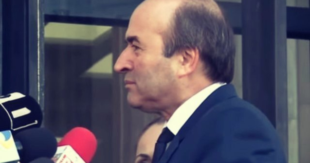 Toader: Merg personal la CCR in cauza privind conflictul intre puteri in cazul respingerii revocarii sefei DNA