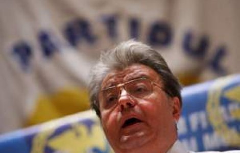 Vadim si Becali s-ar putea intoarce in Parlament