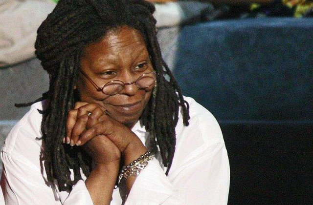Whoopi Goldberg incepe sa surzeasca