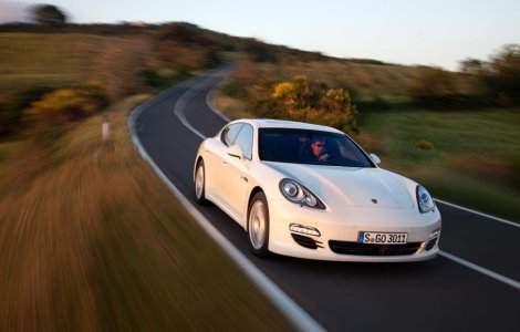 Modelul Panamera Diesel de la Porsche intra in Romania cu preturi de la 89.000 euro