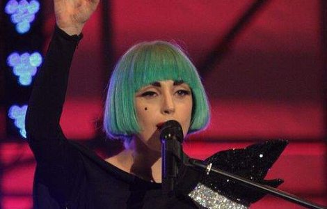 Lady Gaga, in rolul lui Amy Winehouse?