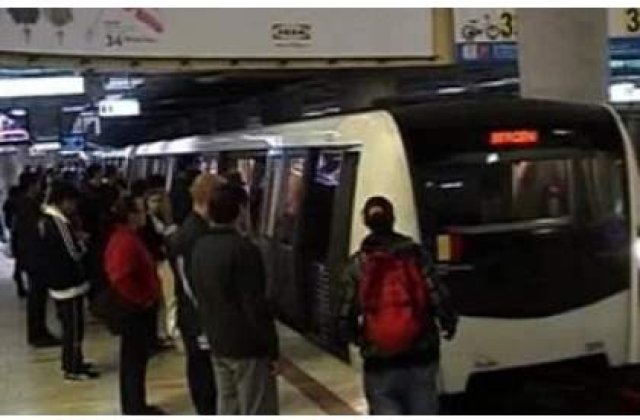 Metrorex a scumpit calatoriile