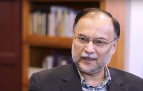 Ministrul pakistanez de Interne a supravietuit unei tentative de asasinat