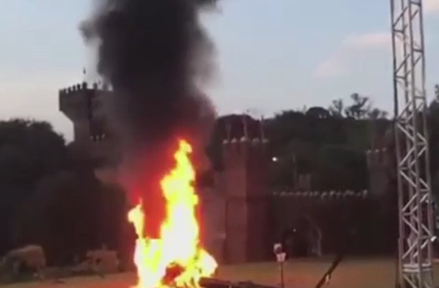 Un elicopter in care se afla o mireasa s-a prabusit la cativa metri de invitati / VIDEO