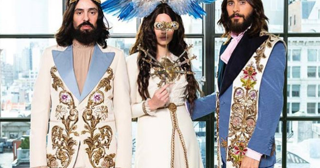 Met Gala 2018: Cele mai spectaculoase tinute inspirate de religia catolica