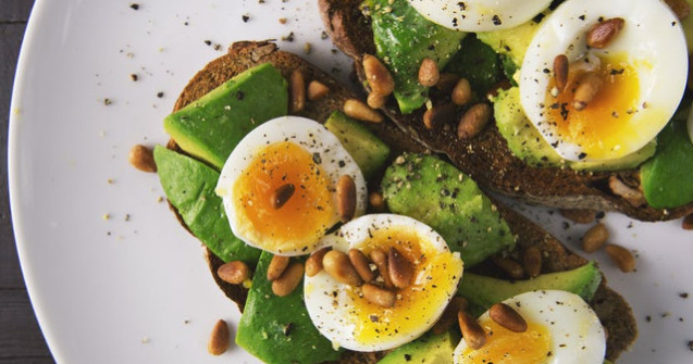 Studiu: Ouale nu cresc riscul cardiovascular in cazul persoanelor cu prediabet si diabet de tipul 2