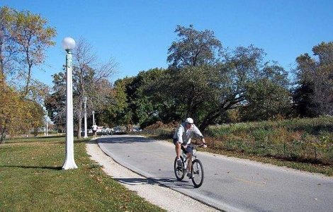 OPTAR: Primaria Capitalei a blocat proiectul pistelor pentru biciclete