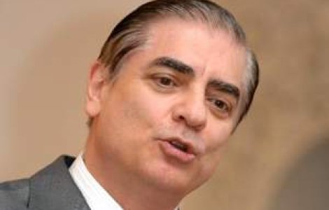 Paul de Romania obtine din nou recunoasterea tatalui sau ca fiu legitim al lui Carol al II-lea