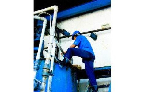  Top  Productia industriala a crescut in 2011...pe hartie