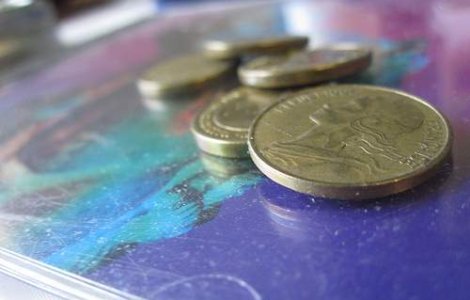 Alerta financiara: Francul, aproape de nivelul euro