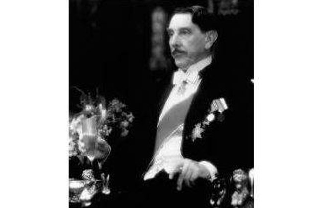 A decedat actorul John Wood