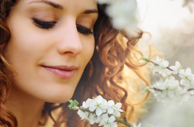 10 antioxidanti naturali care iti mentin pielea sanatoasa si "amana" imbatranirea