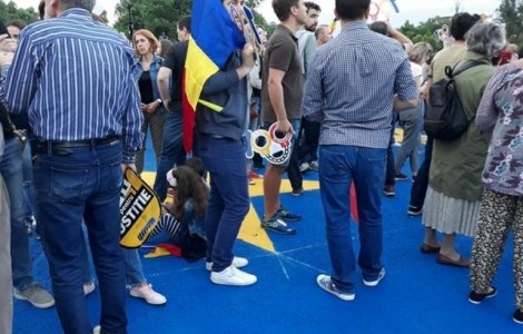 Circa 5.000 de oameni au protestat in Piata Victoriei. Mesajul presedintelui Iohannis pentru manifestanti